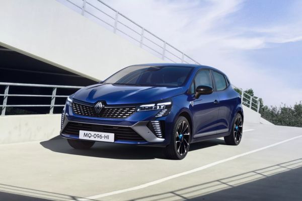 Les points de vigilance essentiels avant d'acheter votre Clio 4 d'occasion